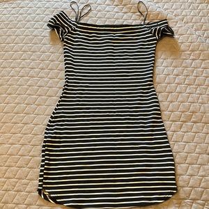 Guess XS dress